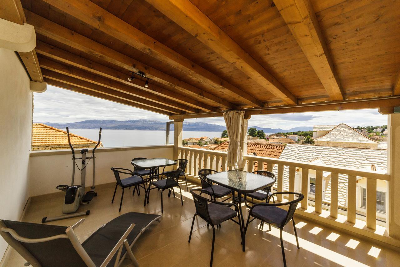 Apartments Fedrigo Сутіван Екстер'єр фото